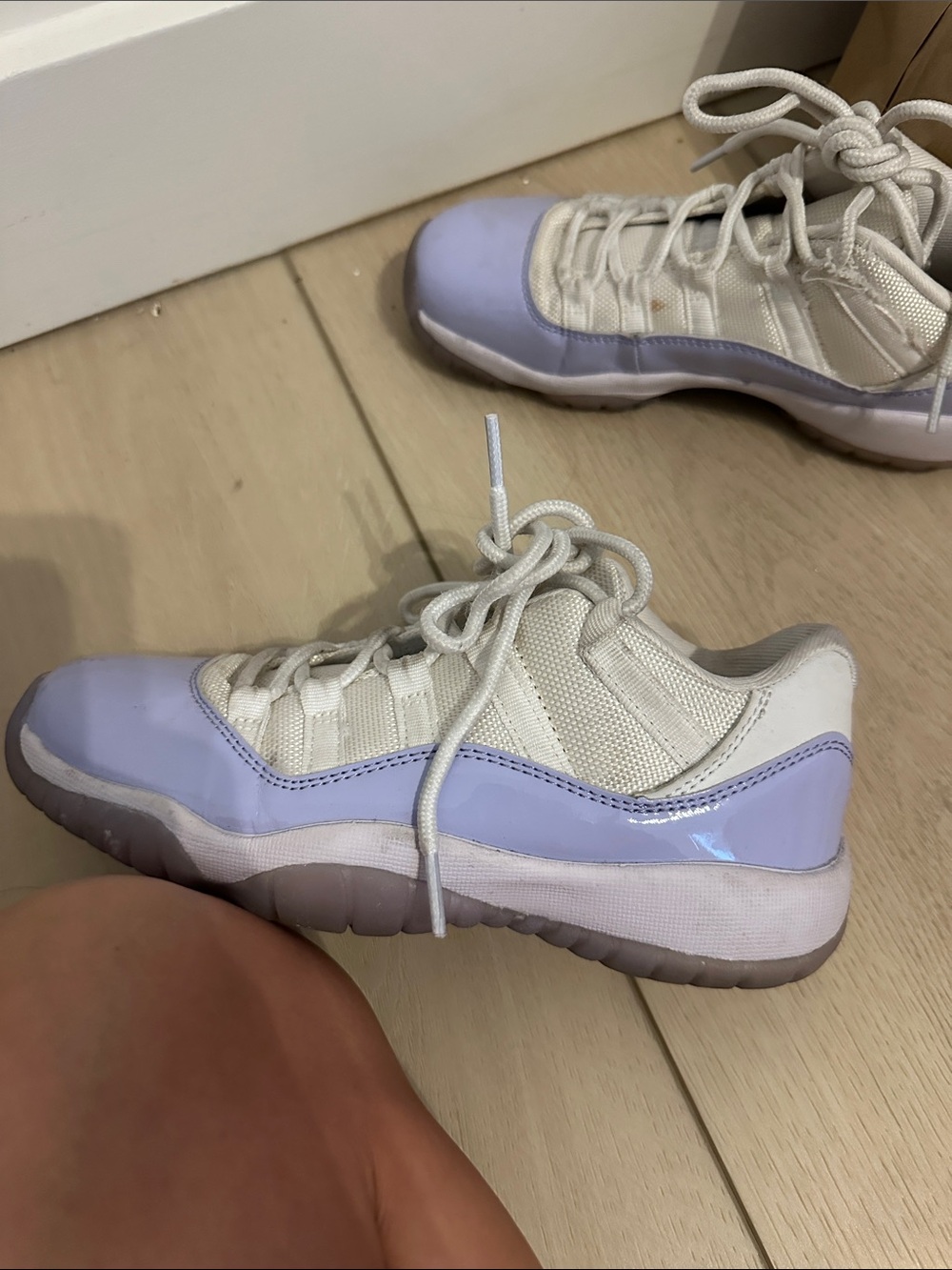Women’s Low-Top Lace-Up Sneakers in Lavender and White